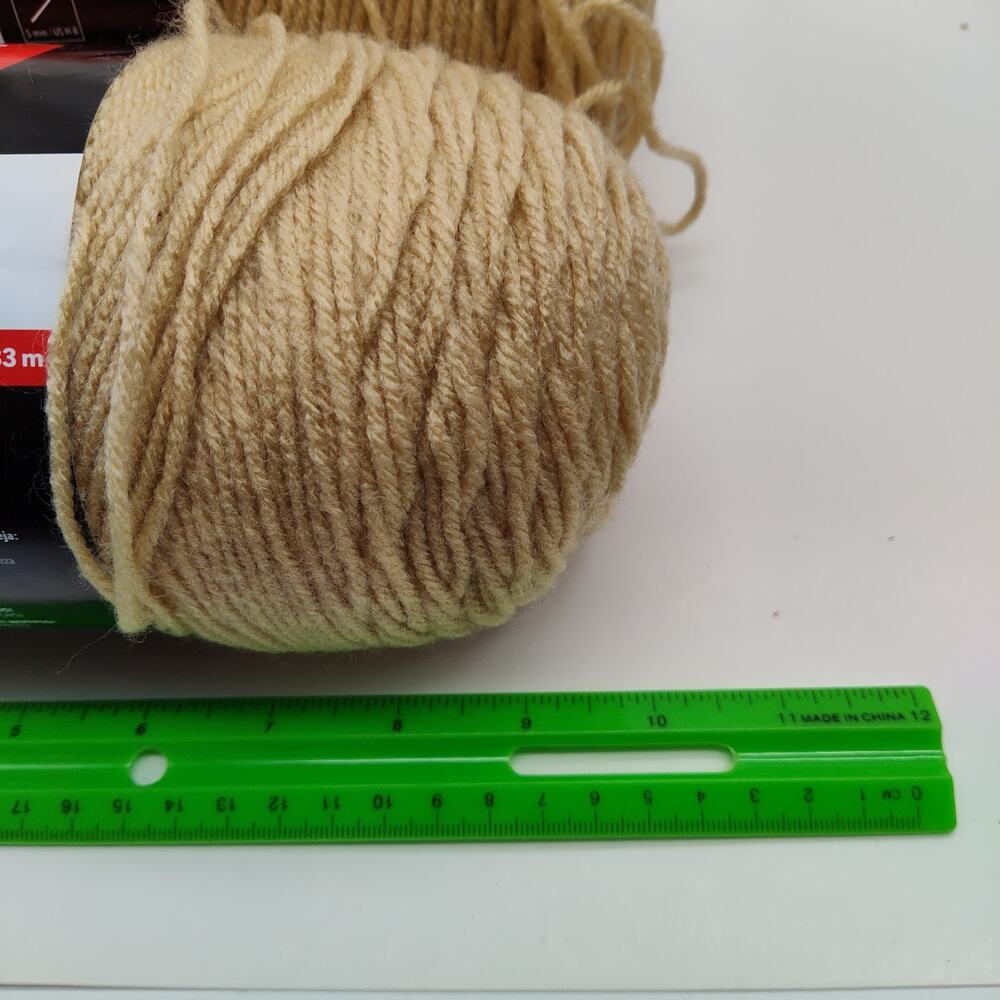 Lot Of 4.75 Red Heart Super Saver Yarn Buff Beige 334 - 8 Oz - Knit Crochet New - Picture 7 of 9
